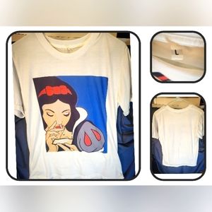 Snow white doing white